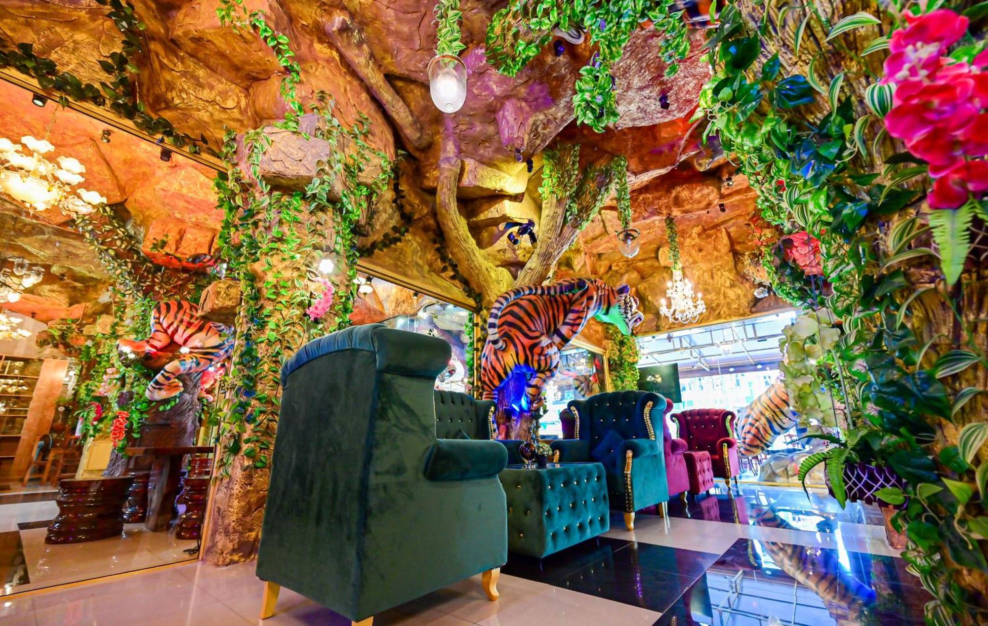 Tiger Complex Hotel Patong 외부 사진