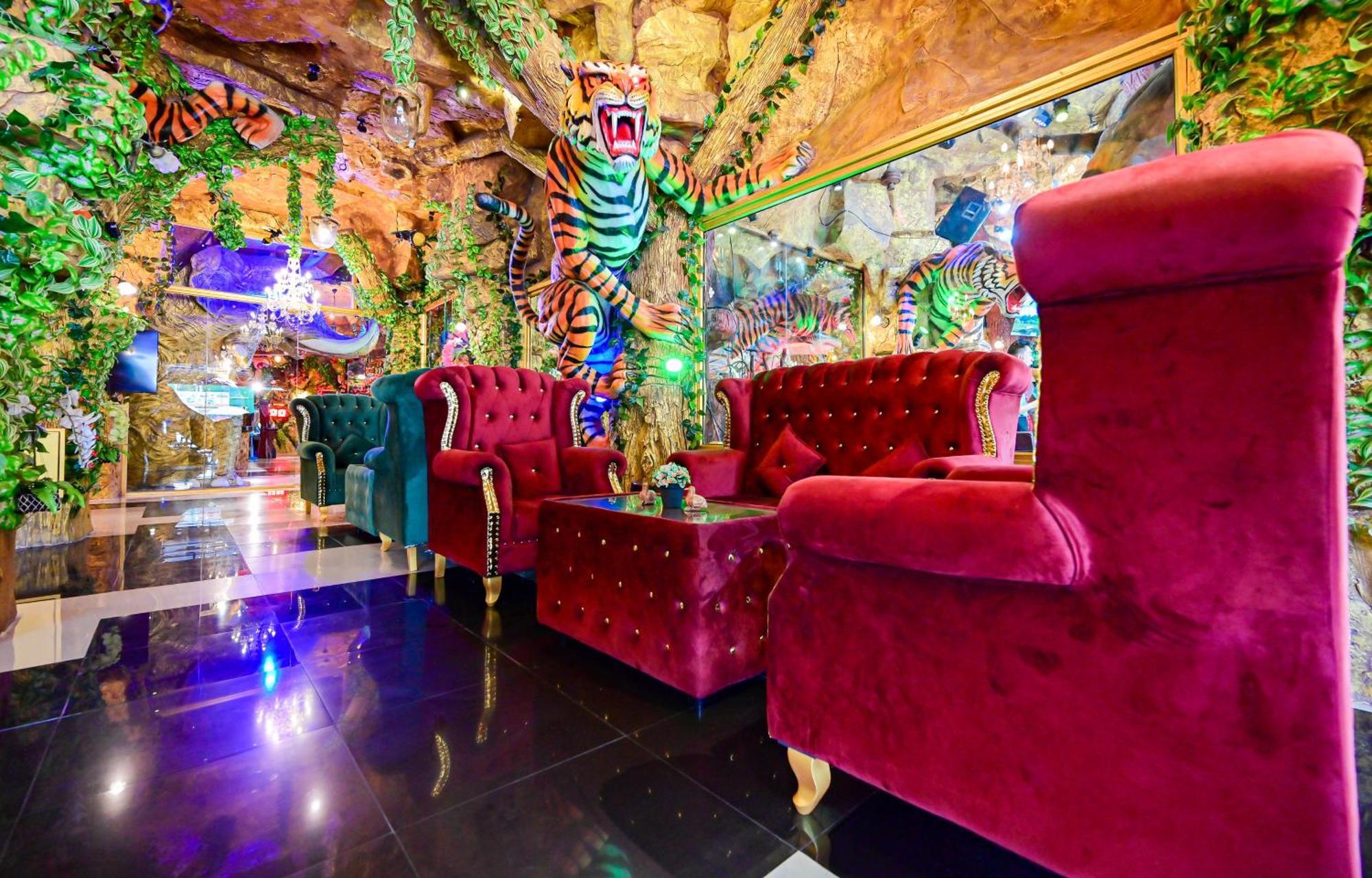 Tiger Complex Hotel Patong 외부 사진