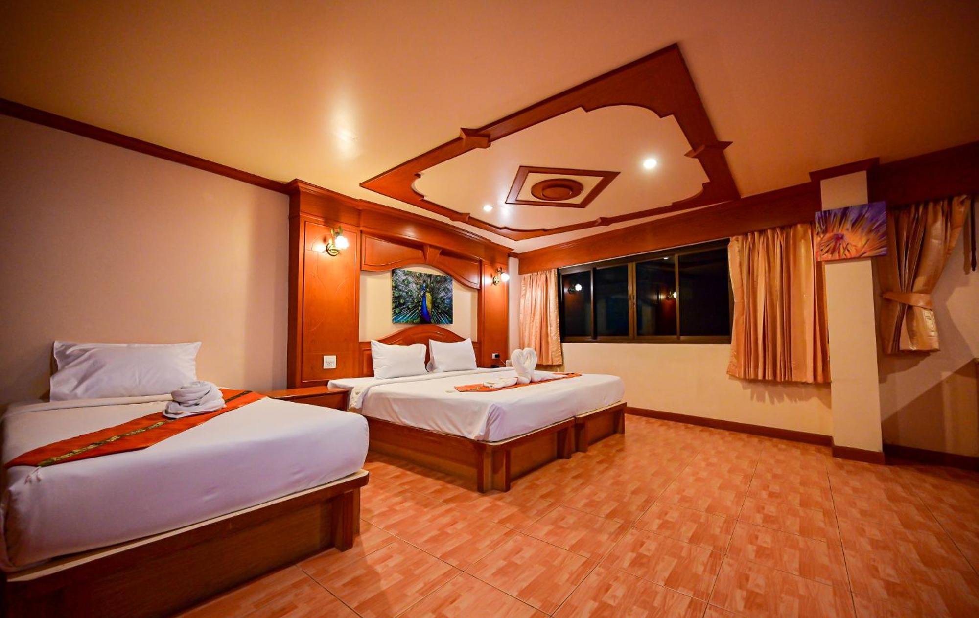 Tiger Complex Hotel Patong 외부 사진
