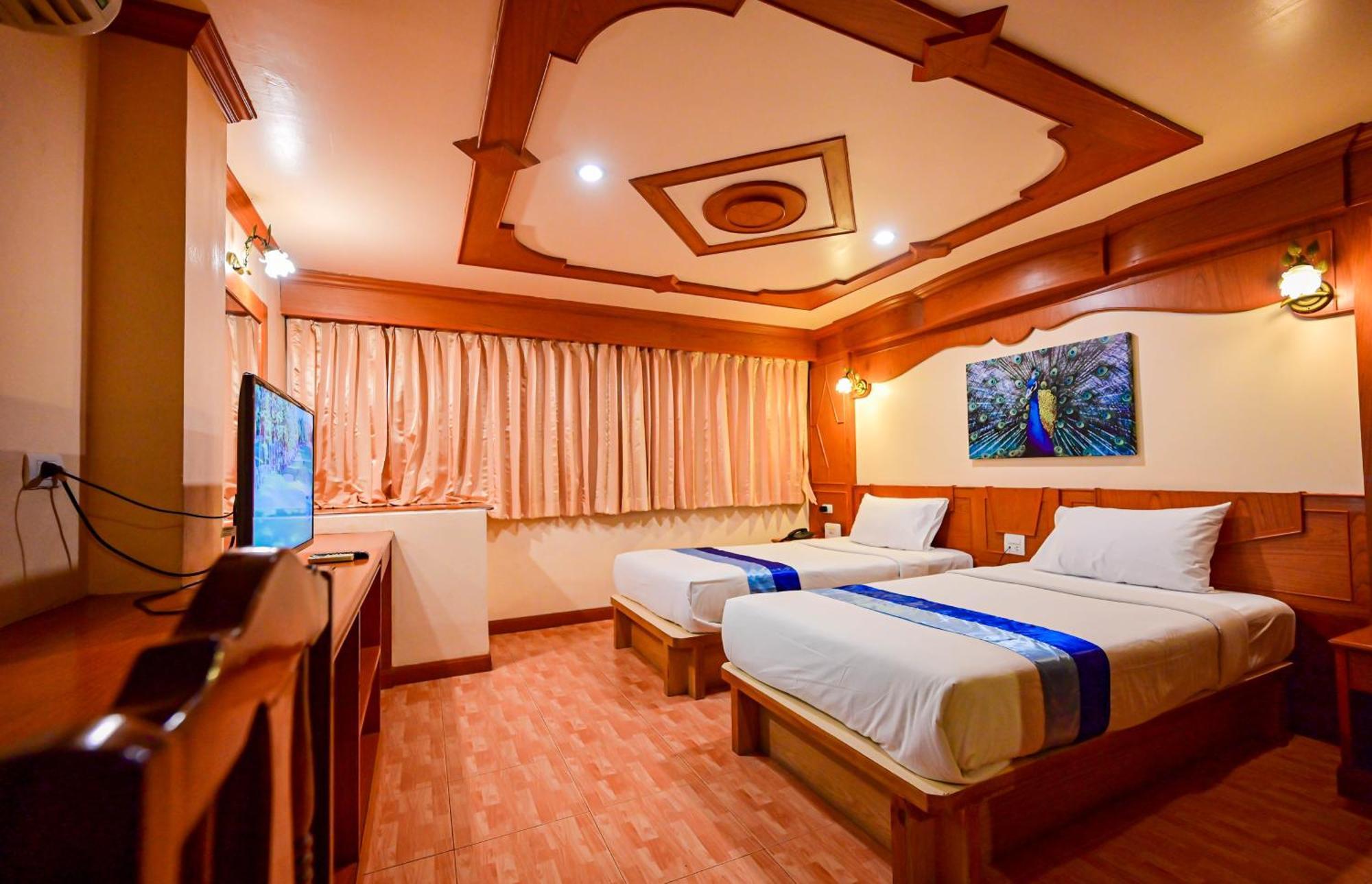 Tiger Complex Hotel Patong 외부 사진