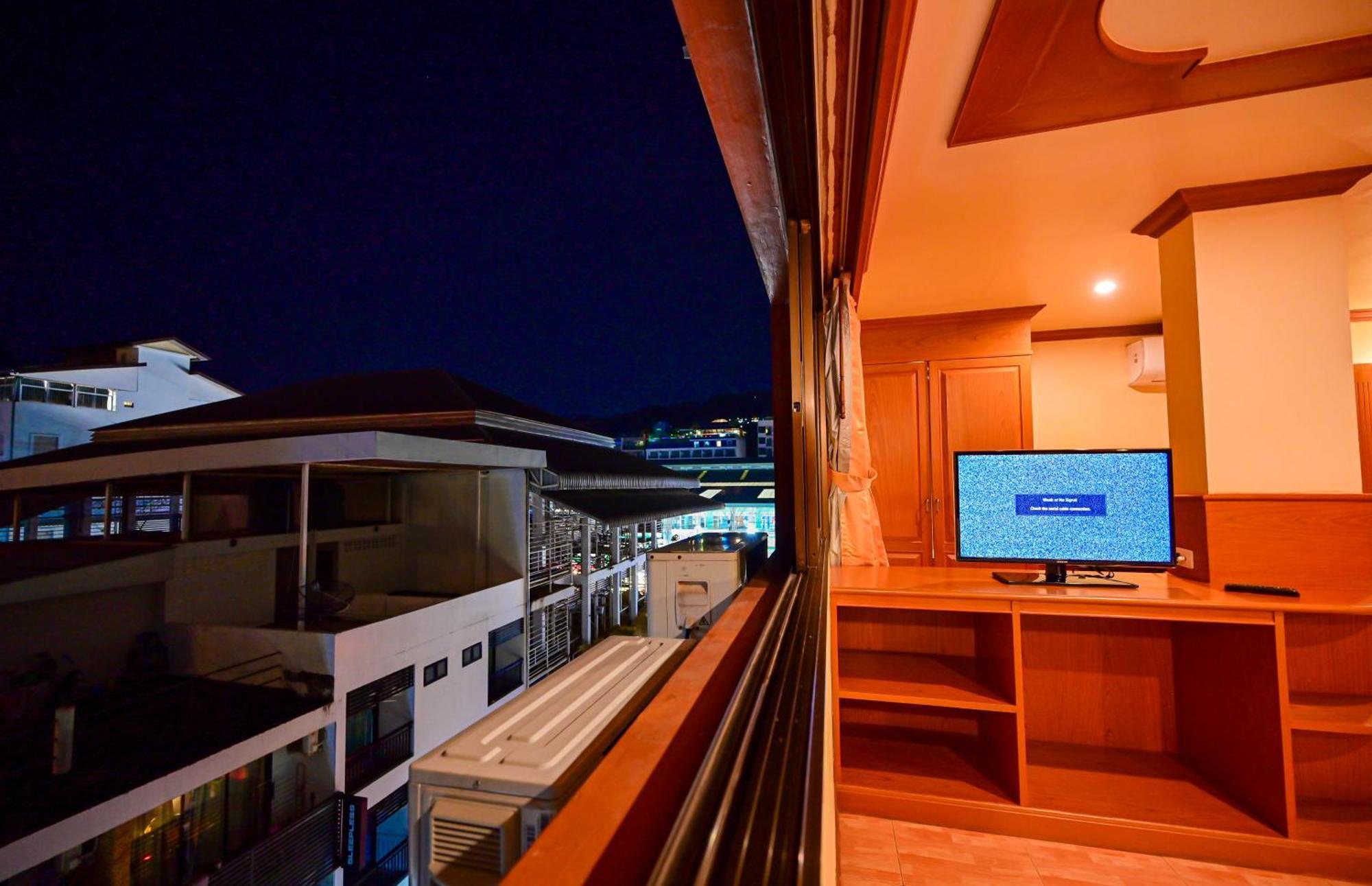 Tiger Complex Hotel Patong 외부 사진